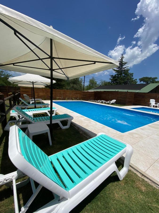 Cabanas Cuatro Horizontes Вилья-Хенераль-Бельграно Экстерьер фото